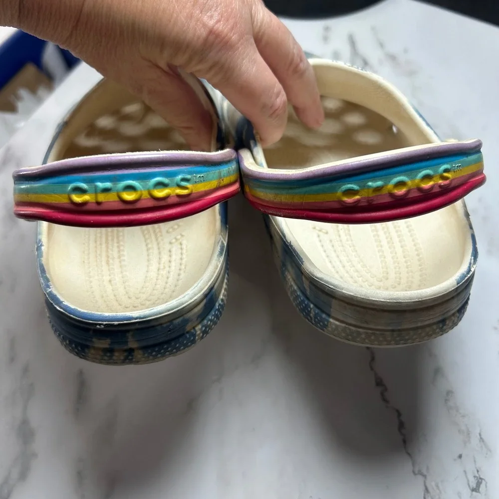 Crocs Classic Clog Kids Junior 4 Blue White Cloud Print Rainbow Strap Shoes J4